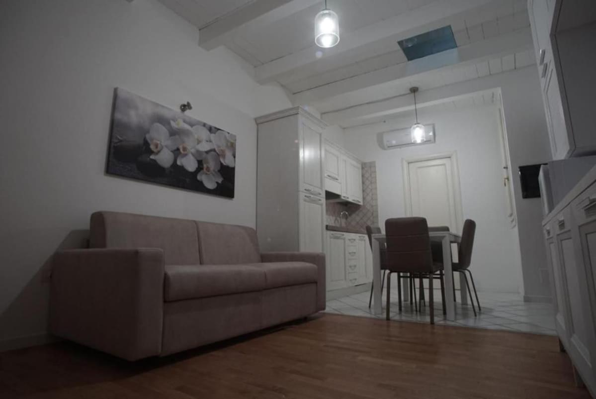 L'Orchidea Bianca Apartamento Cagliari Exterior foto